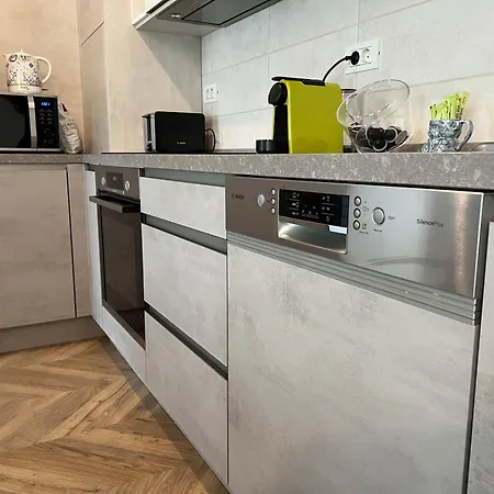 Heart Of The 2 Апартаменты *